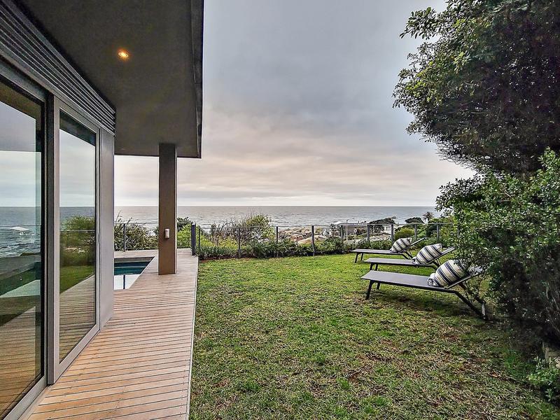 5 Bedroom Property for Sale in Bakoven Western Cape